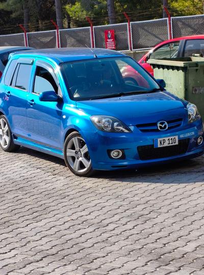 Mazda Demio — 2