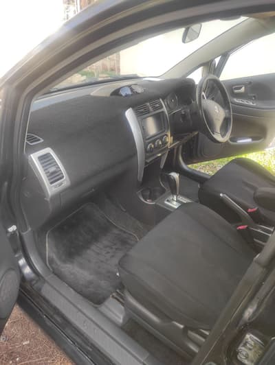 Suzuki Aerio — 5
