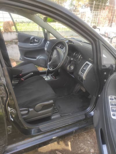 Suzuki Aerio — 8
