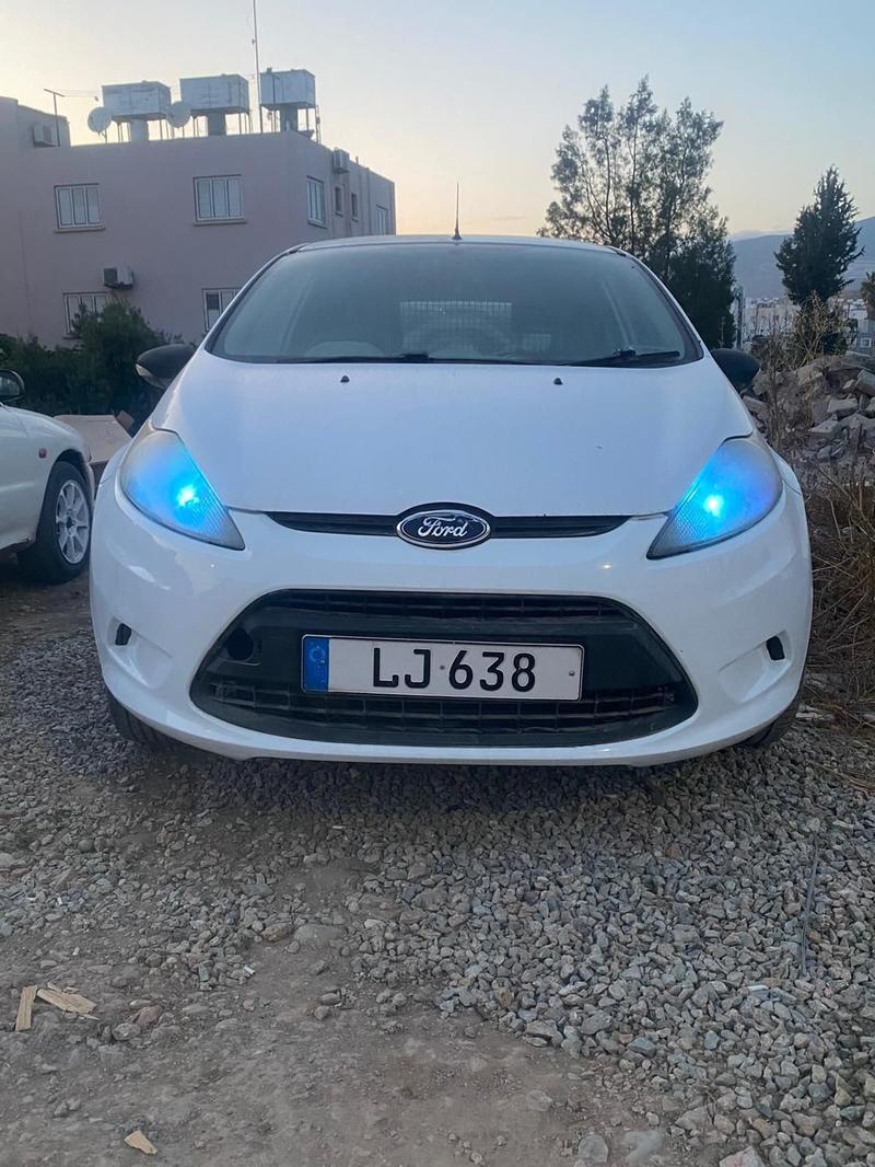 Ford Fiesta — 1/9