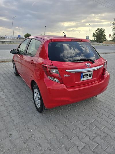 Toyota Vitz — 1
