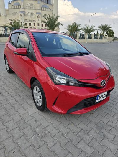 Toyota Vitz — 3