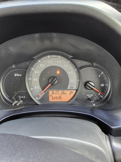 Toyota Vitz — 4