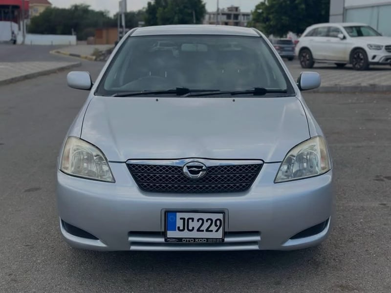 Toyota Runx — 3