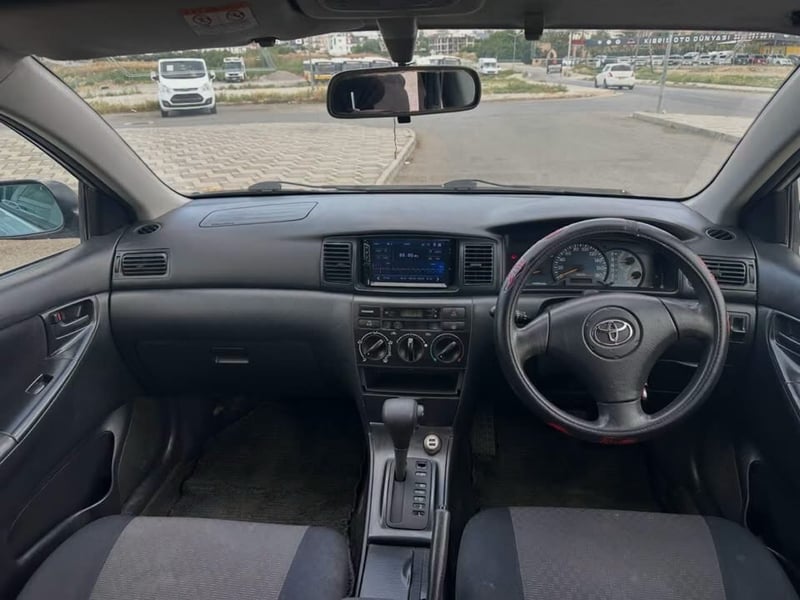 Toyota Runx — 9
