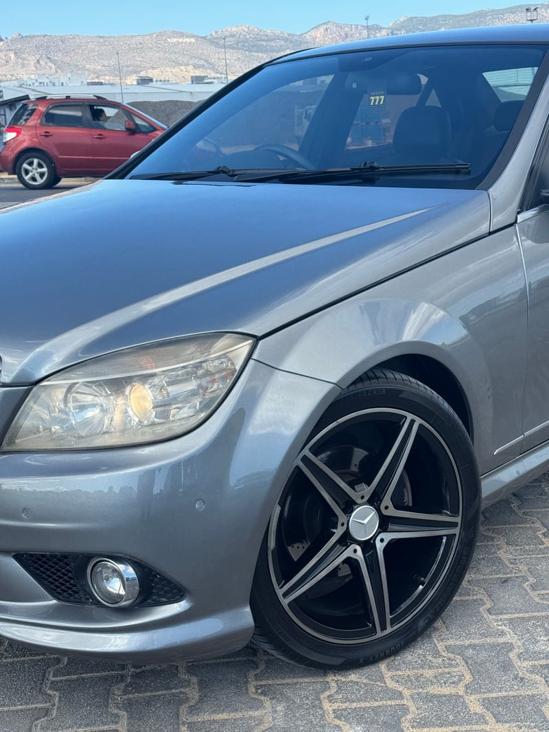 Mercedes-Benz C 200 — 7