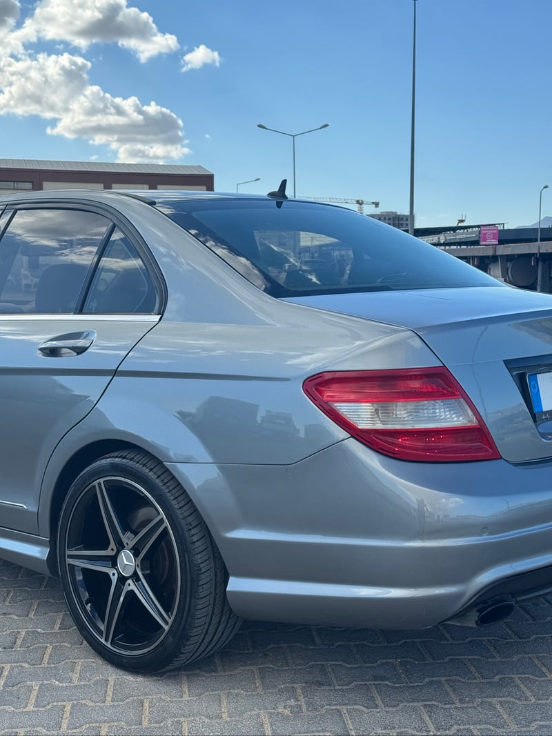 Mercedes-Benz C 200 — 5