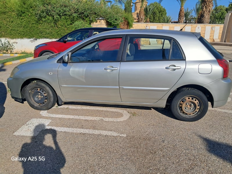 Toyota Corolla — 1