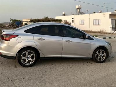 Ford Focus — 5