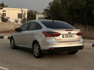 Ford Focus — 7