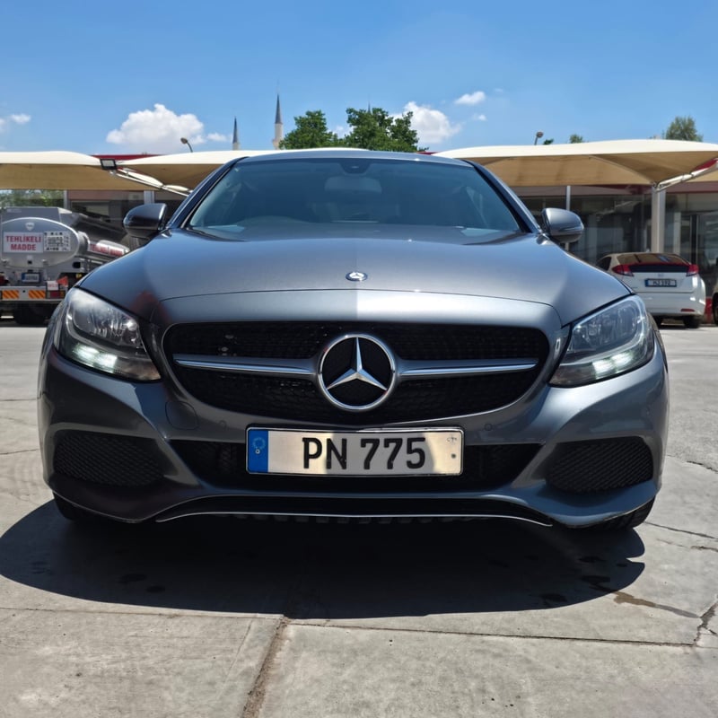 Mercedes-Benz C 200 Coupe — 5