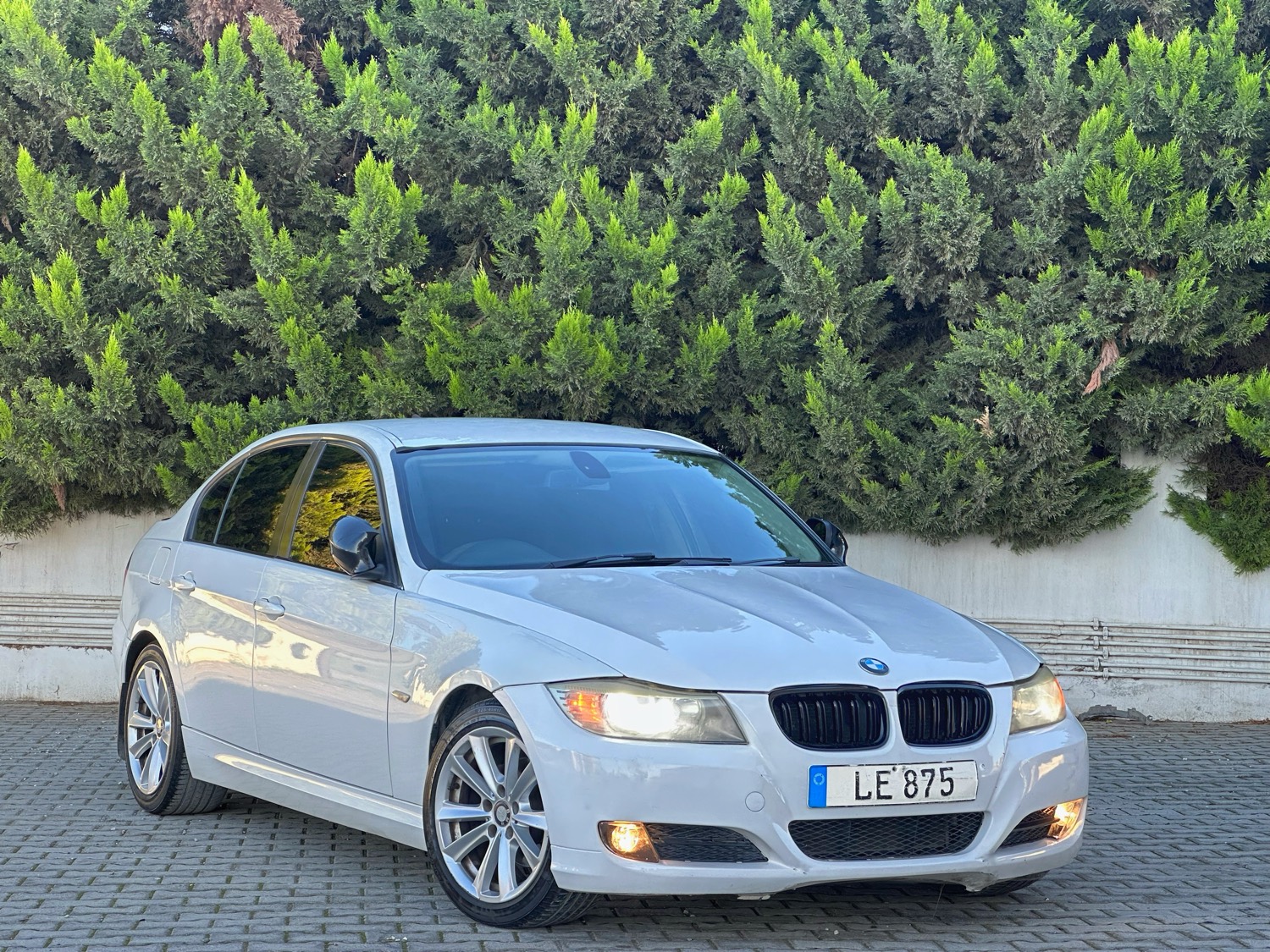 2010 BMW 320i Benzin Otomatik Lefkoşa İlan görseli - GalerimPlus