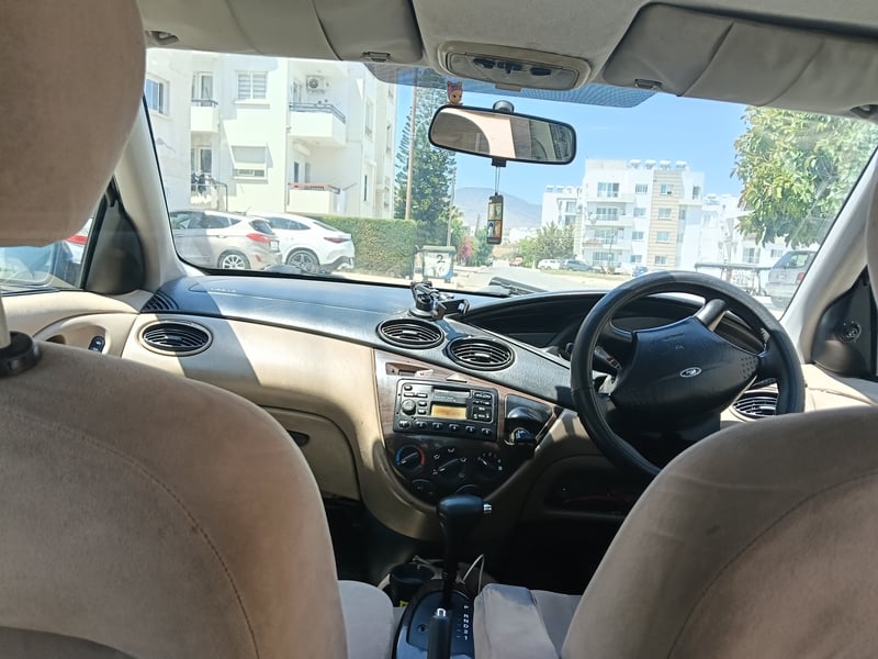 Ford Focus — 7