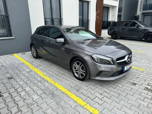 Mercedes-Benz A 180d 2018 Satılık İkinci El - Thumbnail 2