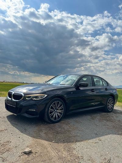 BMW 330e — 1