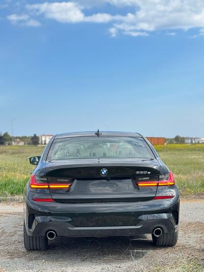 BMW 330e — 4