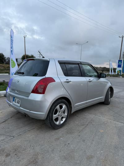 Suzuki Swift — 5