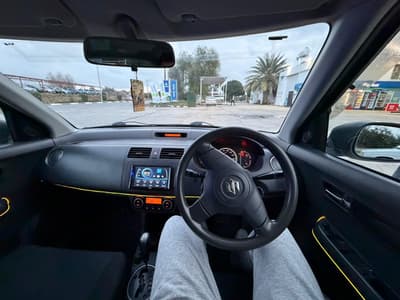 Suzuki Swift — 6