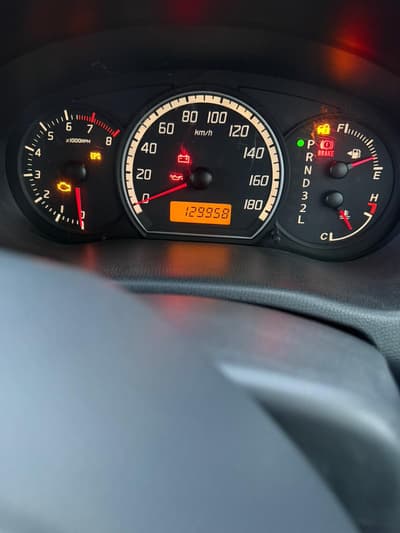 Suzuki Swift — 8