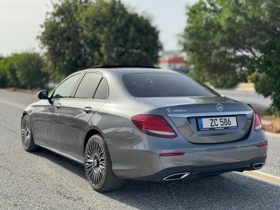 Mercedes-Benz E 300d — 8