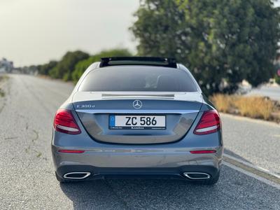 Mercedes-Benz E 300d — 9