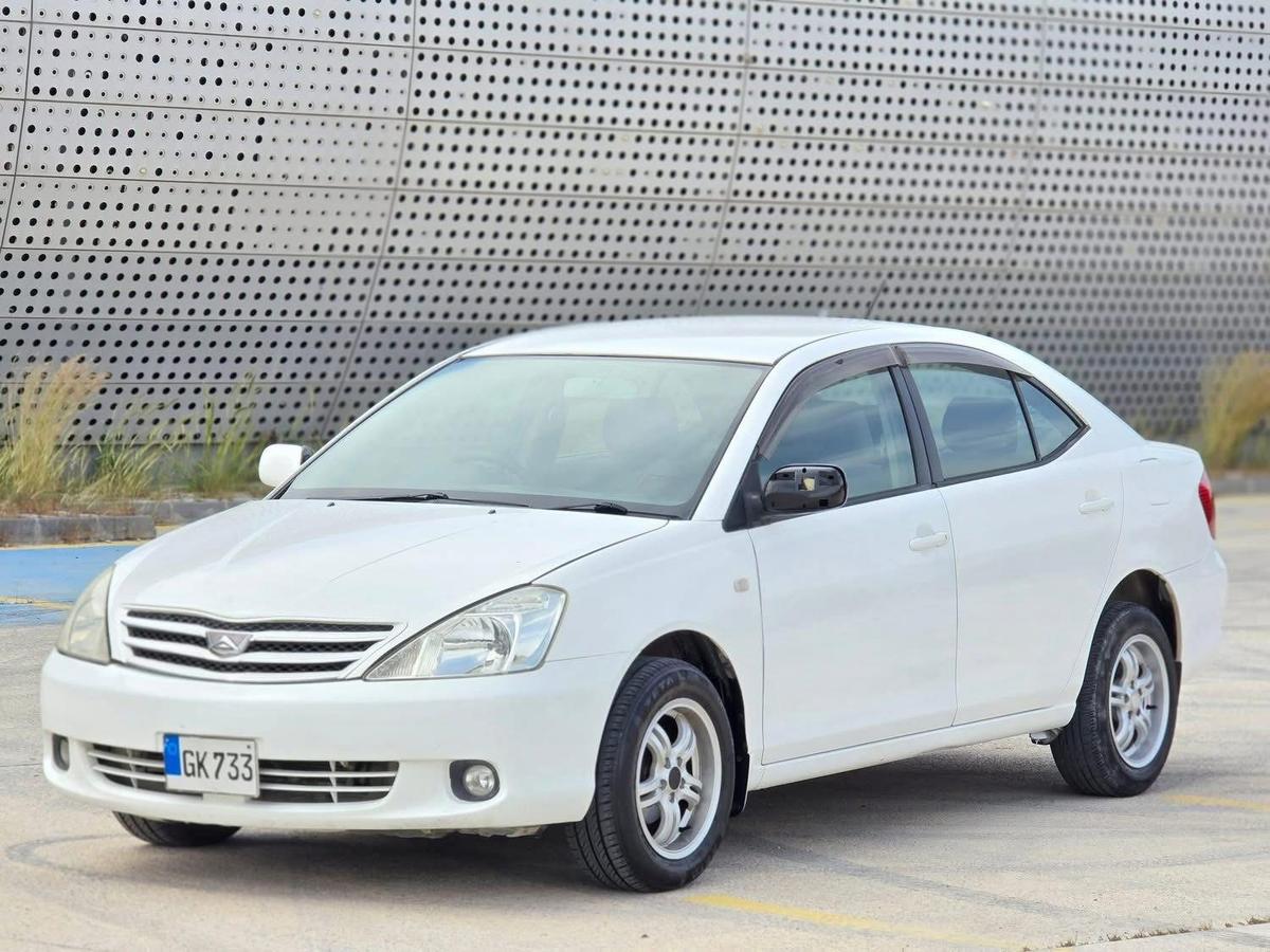 2004 Toyota Allion