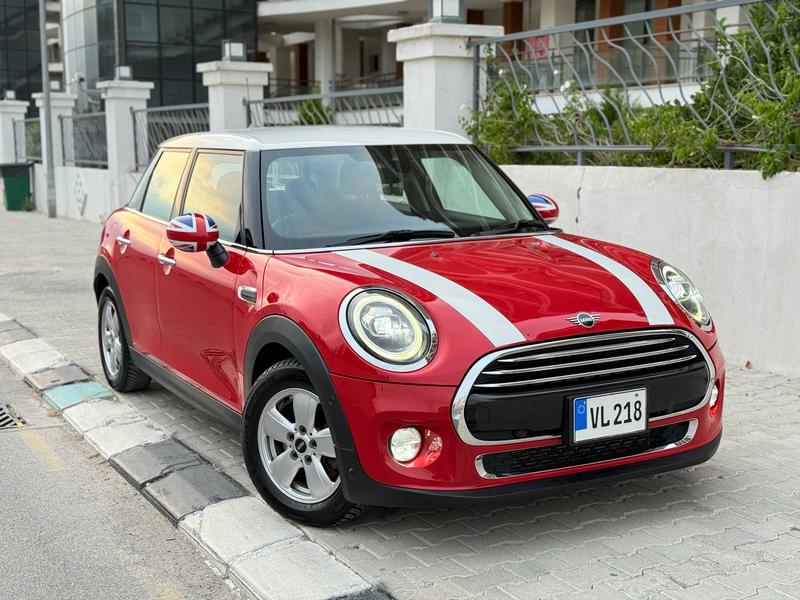 Mini Cooper — 1/10