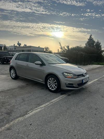 Volkswagen Golf — 2