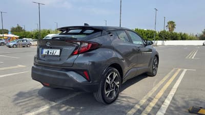 Toyota C-HR — 3