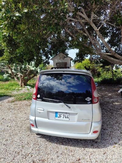 Toyota Funcargo — 2