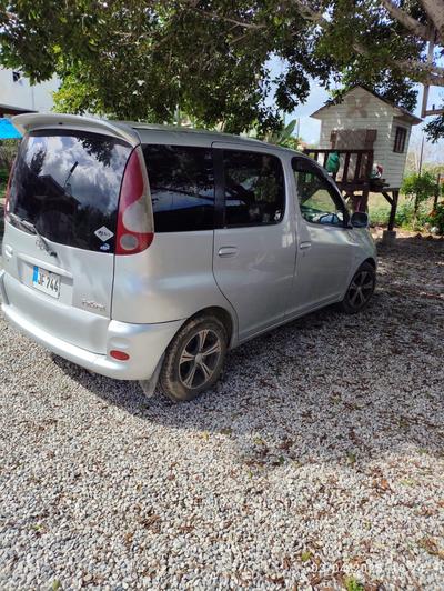 Toyota Funcargo — 5