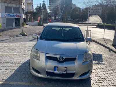 Toyota Auris — 4