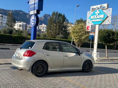 Toyota Auris — 5