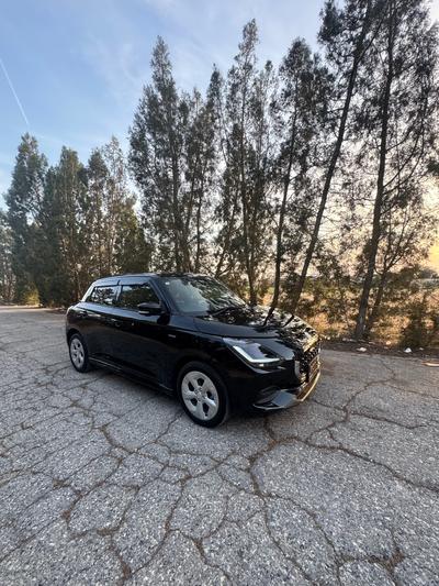 Suzuki Swift — 1
