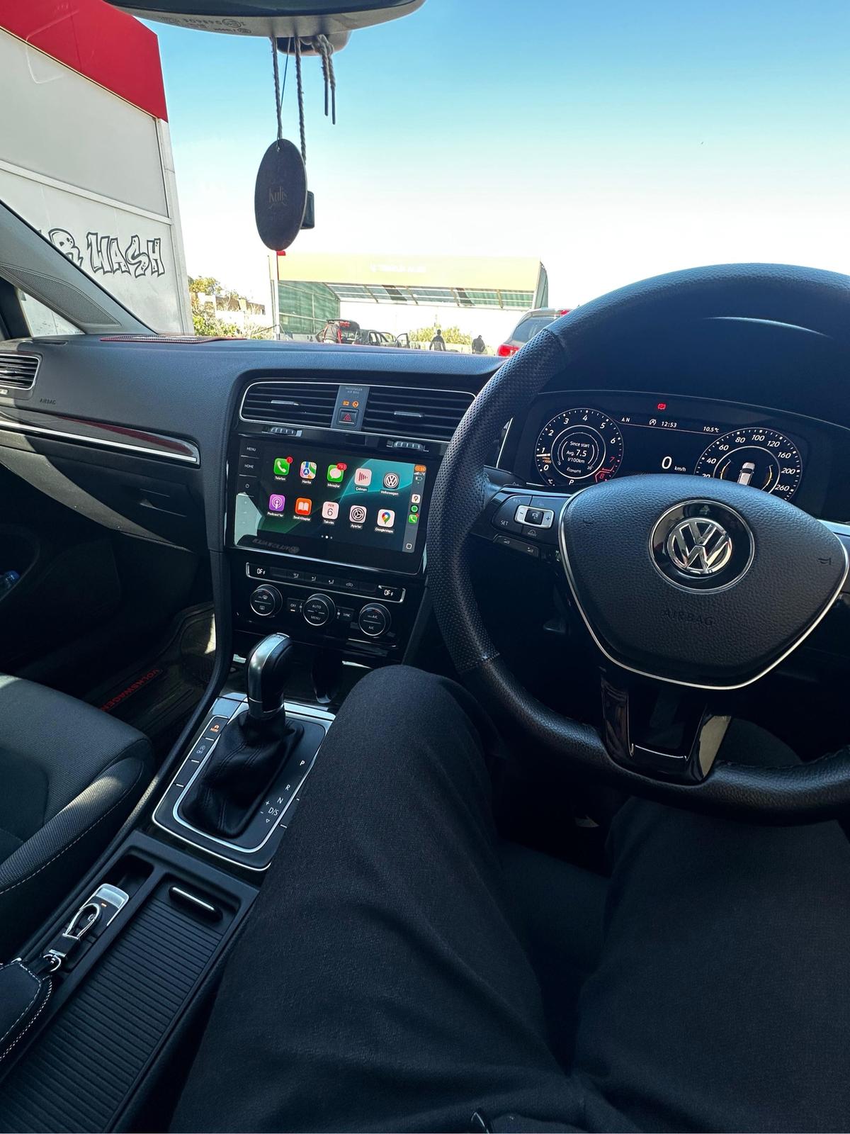 2018 Volkswagen Golf 10