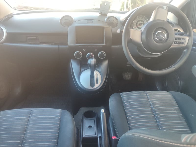 Mazda 2 — 5