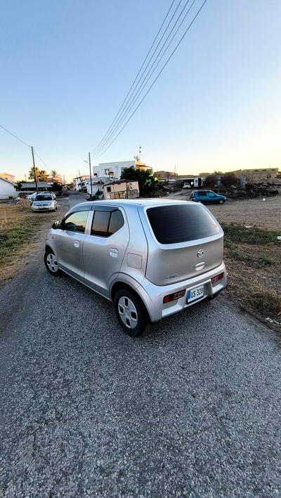 Mazda Carol — 4