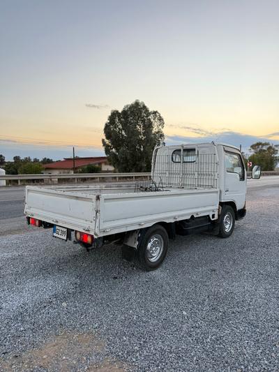 Nissan Atlas — 2