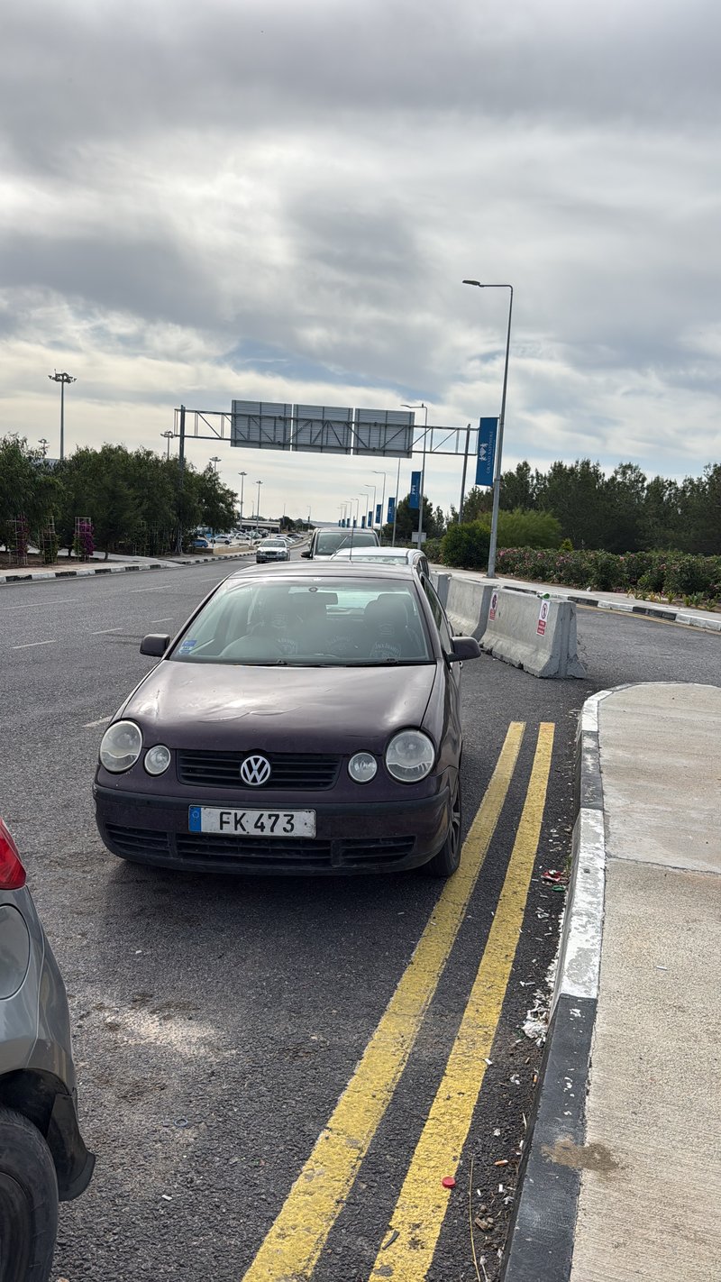 Volkswagen Polo — 5