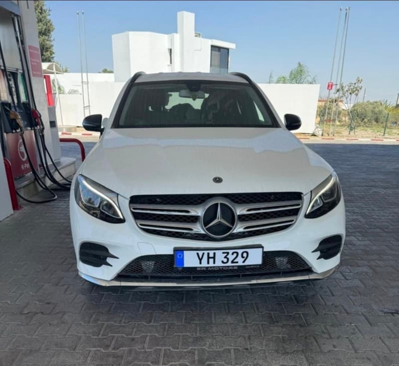 Mercedes-Benz GLC 220d — 1/5