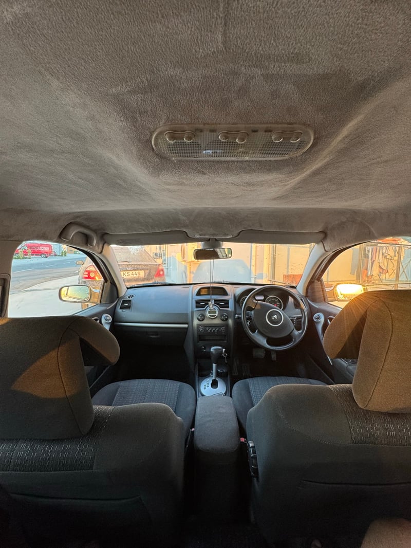 Renault Megane — 6