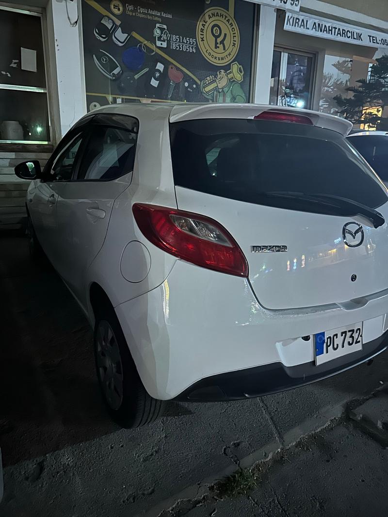 Mazda Demio — 1/10
