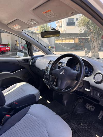 Mitsubishi Colt — 6