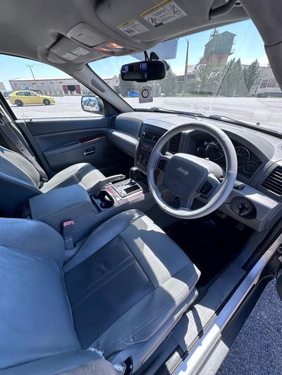 Jeep Grand Cherokee — 5