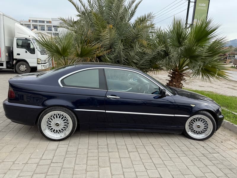 BMW 320Ci — 1/10