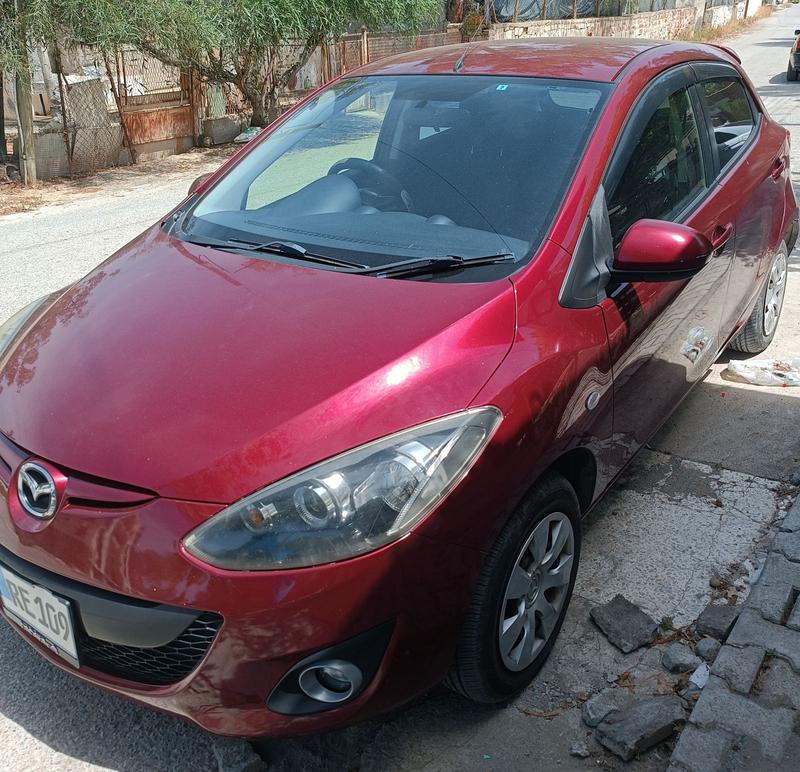 Mazda Demio — 1/8