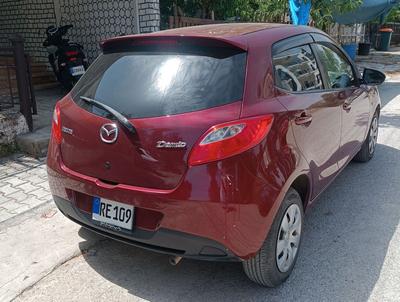 Mazda Demio — 5