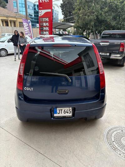 Mitsubishi Colt — 2