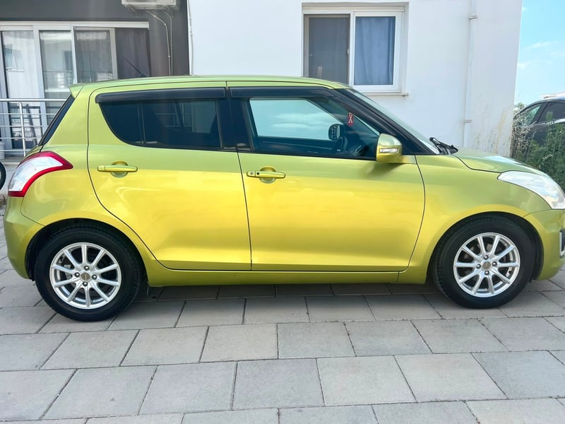 Suzuki Swift — 2