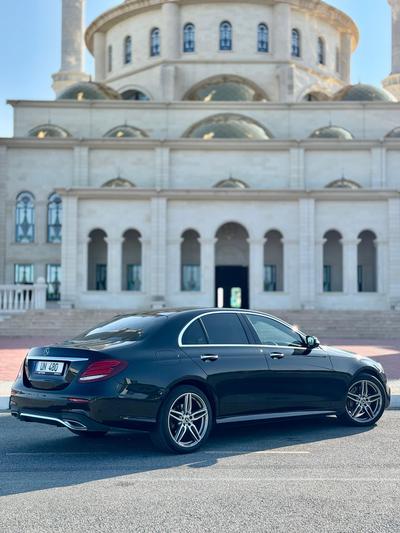 Mercedes-Benz E 220d — 3